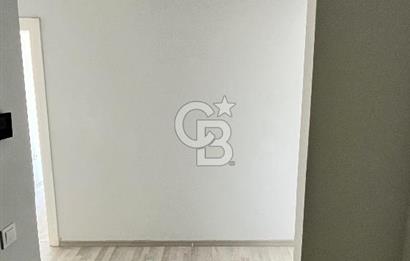 Seyrekte Havuzlu Sitede 2+1 Ara Kat Kiralık Daire