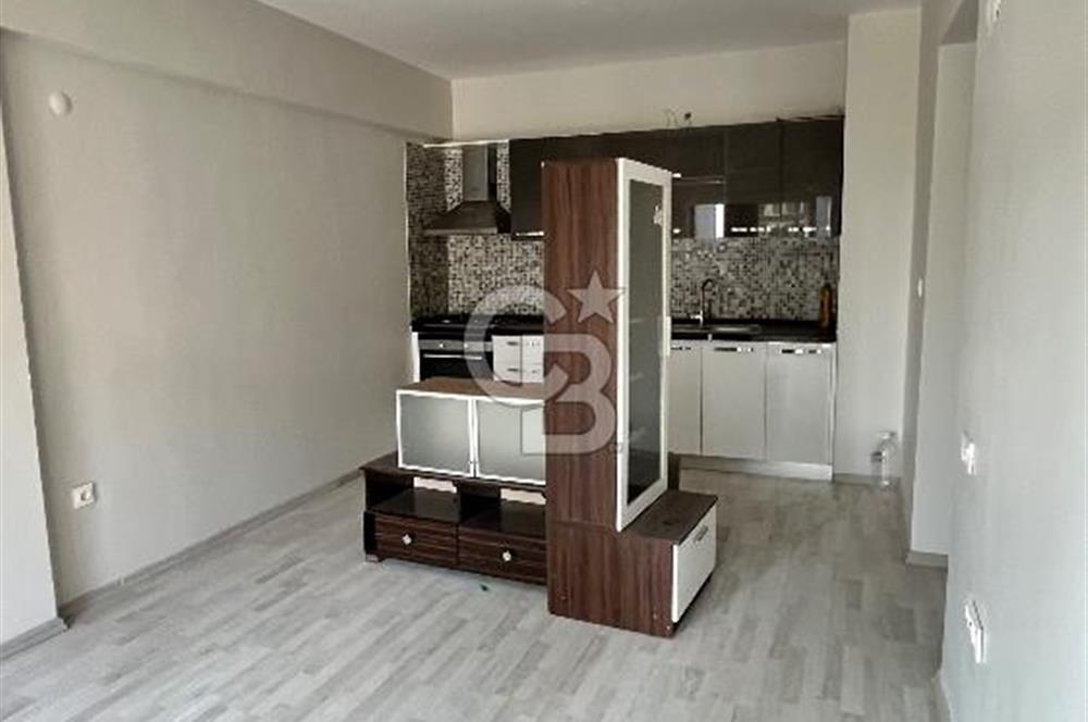 Seyrekte Havuzlu Sitede 2+1 Ara Kat Kiralık Daire