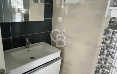 Seyrekte Havuzlu Sitede 2+1 Ara Kat Kiralık Daire