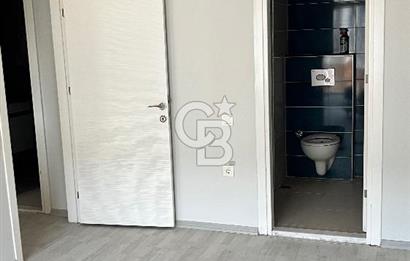 Seyrekte Havuzlu Sitede 2+1 Ara Kat Kiralık Daire