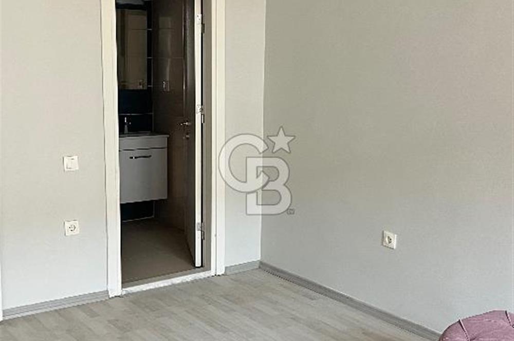 Seyrekte Havuzlu Sitede 2+1 Ara Kat Kiralık Daire