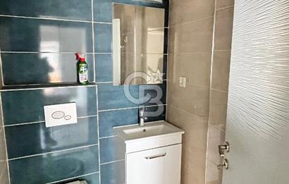 Seyrekte Havuzlu Sitede 2+1 Ara Kat Kiralık Daire