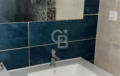 Seyrekte Havuzlu Sitede 2+1 Ara Kat Kiralık Daire