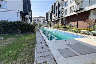 Seyrekte Havuzlu Sitede 2+1 Ara Kat Kiralık Daire - 1 - 338819