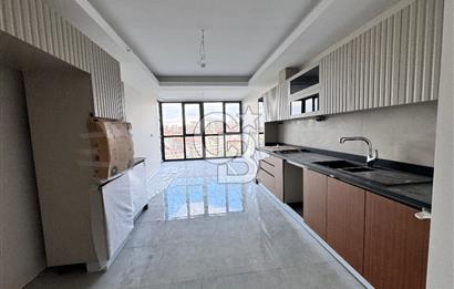 ALEKSANDER DUBÇEK CAD DOC'S VADİ SİTESİNDE 4+1 SIFIR SATILIK DAİRE