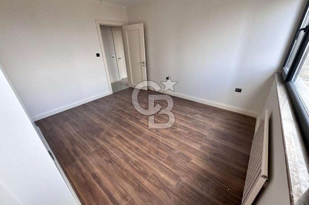 ALEKSANDER DUBÇEK CAD DOC'S VADİ SİTESİNDE 4+1 SIFIR SATILIK DAİRE