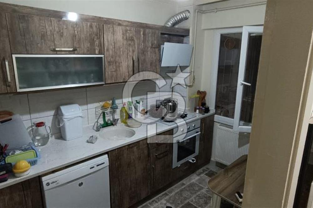 CADDE ÜZERİ ÖĞRETMENLER SOKAĞINDA 3+1 SATILIK DAİRE