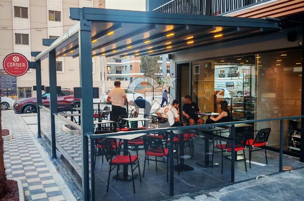 İzmir Buca da Rezidansların arasında devren kiralık Cafe