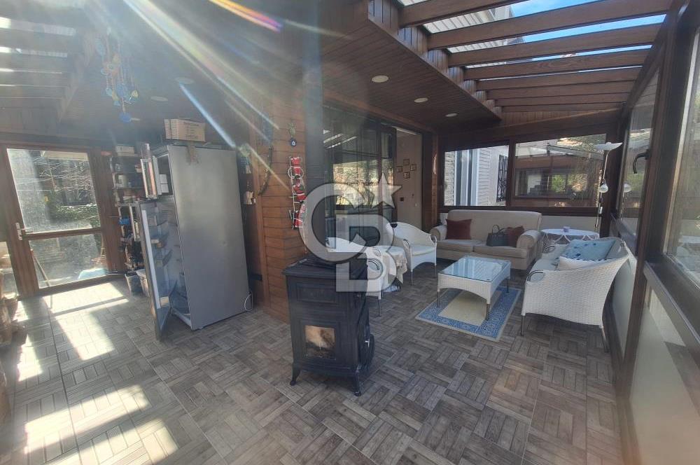 Çengelköy Ata 2 de Eşyalı Barbekü &Kış Bahçesli Dubleks 4+1