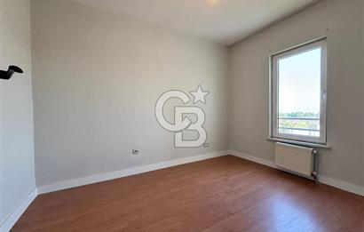 KARTEPE TAÇ YAPRAK SİTESİ'NDE 3+1 SATILIK DAİRE