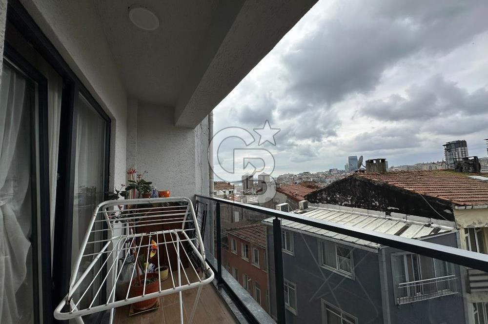 Abbasağa' da Kısmi Deniz Manzaralı Ferah Oturmaya Hazır Daire