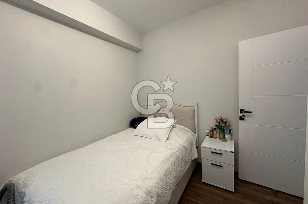 Abbasağa' da Kısmi Deniz Manzaralı Ferah Oturmaya Hazır Daire