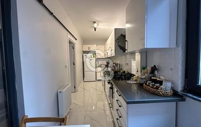 Abbasağa' da Kısmi Deniz Manzaralı Ferah Oturmaya Hazır Daire