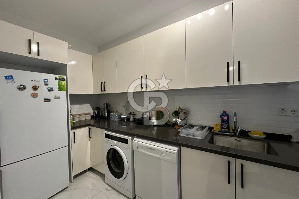 Abbasağa' da Kısmi Deniz Manzaralı Ferah Oturmaya Hazır Daire