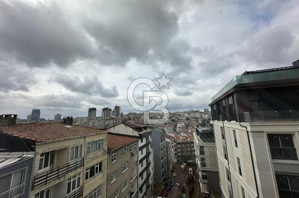 Abbasağa' da Kısmi Deniz Manzaralı Ferah Oturmaya Hazır Daire