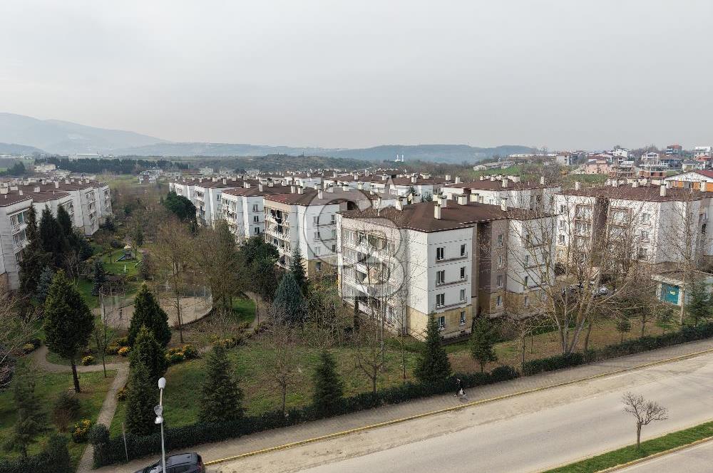 KARTEPE TAÇ YAPRAK SİTESİ'NDE 3+1 SATILIK DAİRE