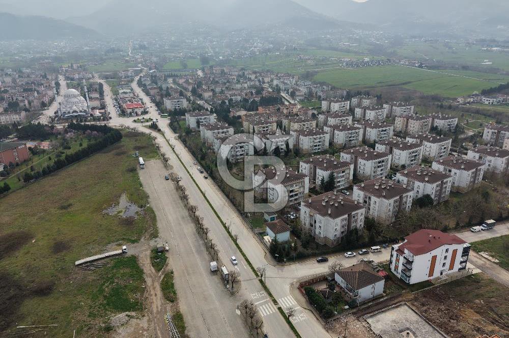 KARTEPE TAÇ YAPRAK SİTESİ'NDE 3+1 SATILIK DAİRE