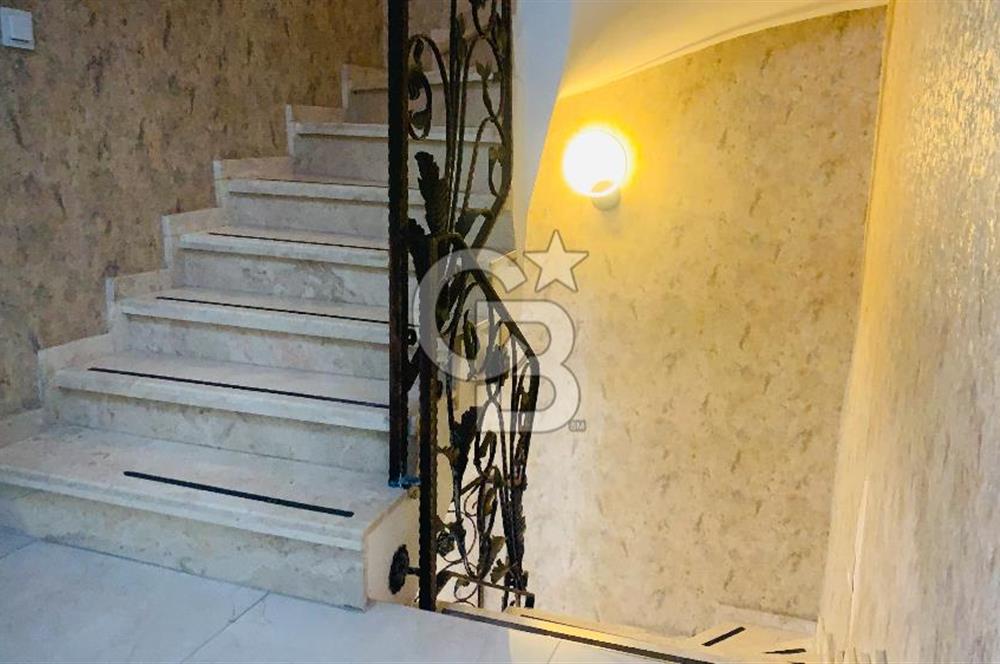 ERYAMAN'DA DAİRE FİYATINA SİTE İÇİ ÖZEL YAPIM 7+2 SATILIK VİLLA