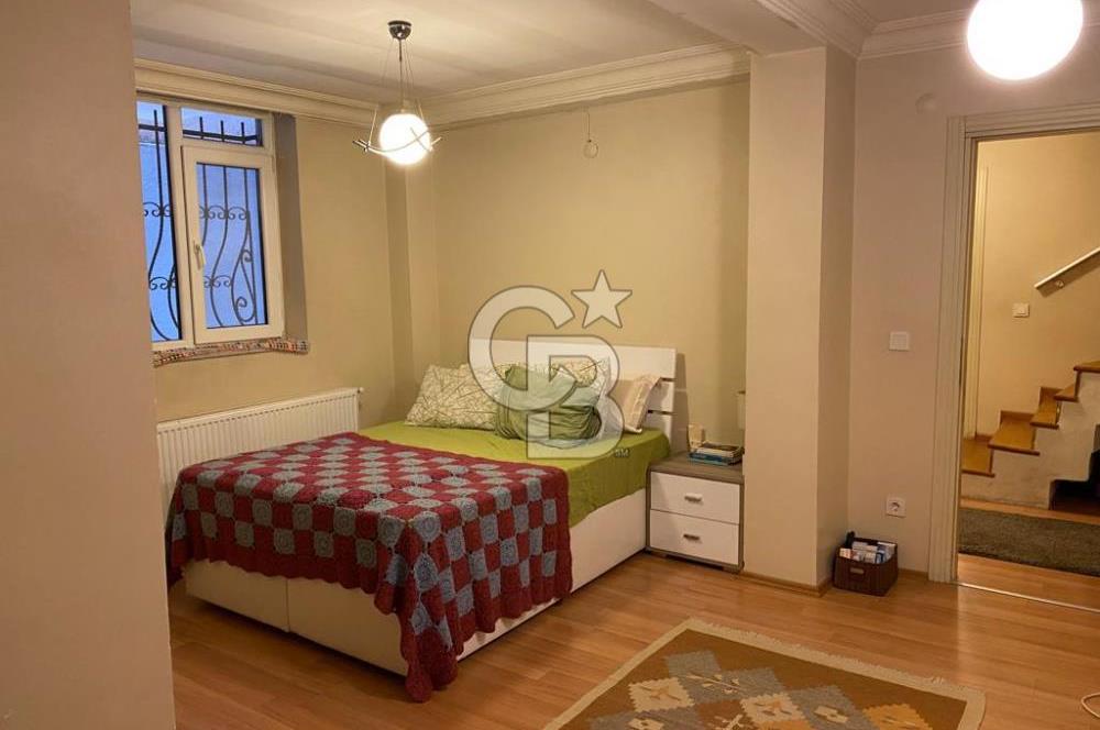 Merkezi Konumda Kağıthane Gürselde Satılık 3+1 Dubleks