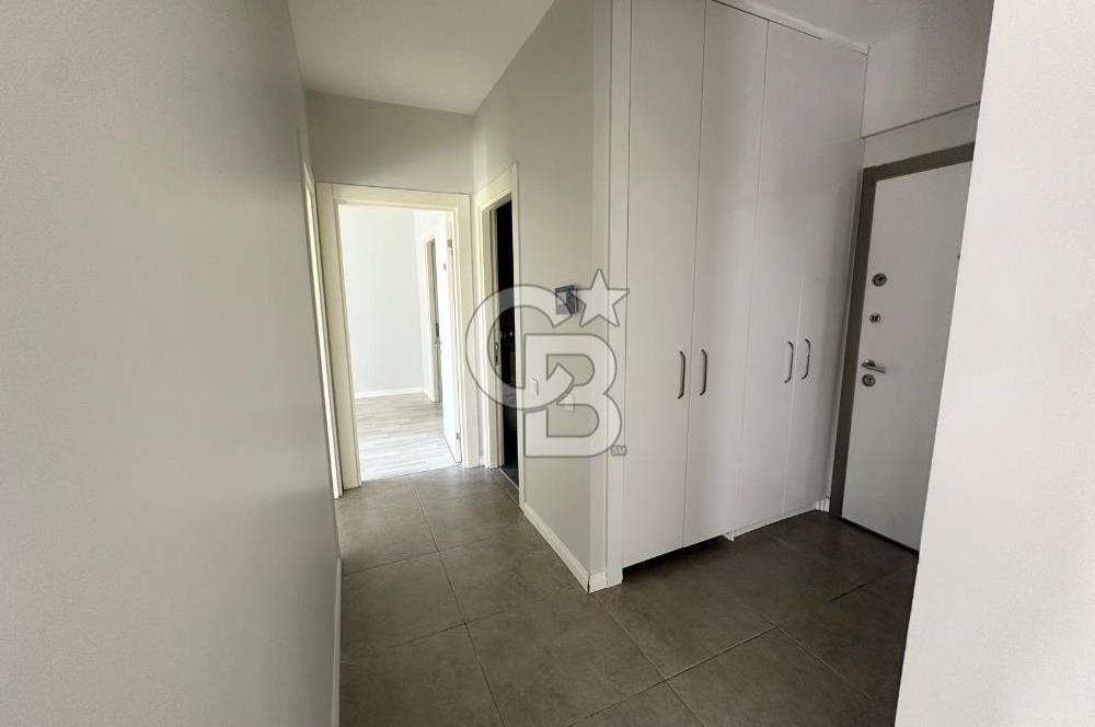 Çiğli Balatçıkda Site İçerisinde Havuz Cepheli 2+1 Kiralık Daire