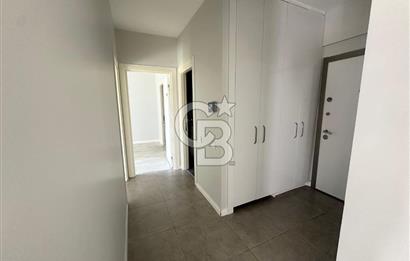 Çiğli Balatçıkda Site İçerisinde Havuz Cepheli 2+1 Kiralık Daire