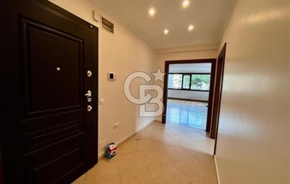 Caddebostan plaj yönünde içi yenilenmiş yatırımlık 4+1 daire