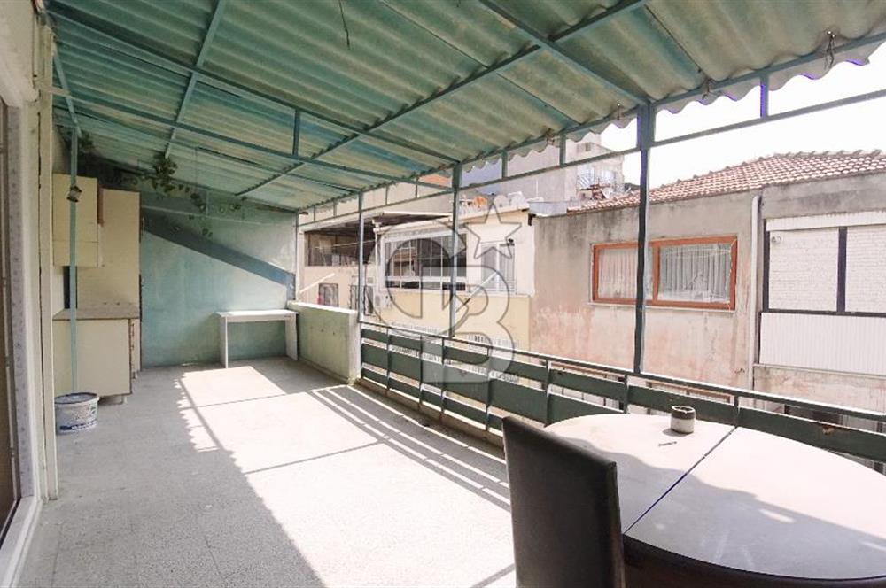 İzmir Konak Alsancak Gar Konumlu Kiralık 2+1 85 m² Daire