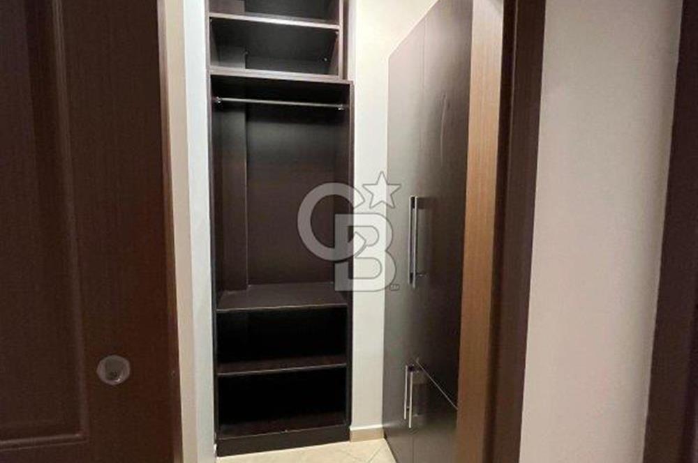 Caddebostan plaj yönünde içi yenilenmiş yatırımlık 4+1 daire