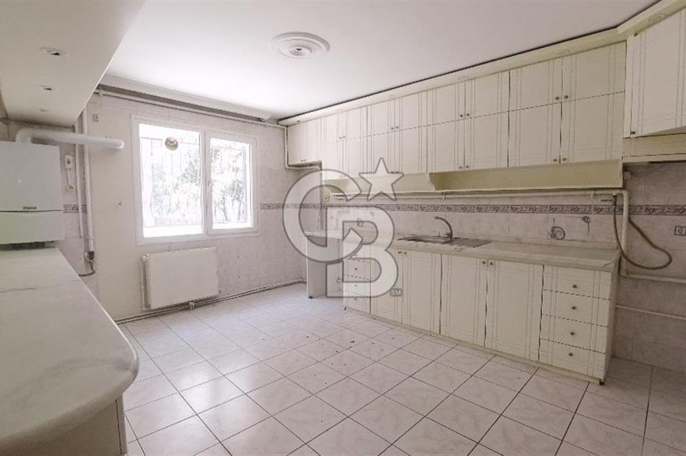 İzmir Buca Menderes Merkezi Lokasyon Kiralık 4+1 222 m² Daire