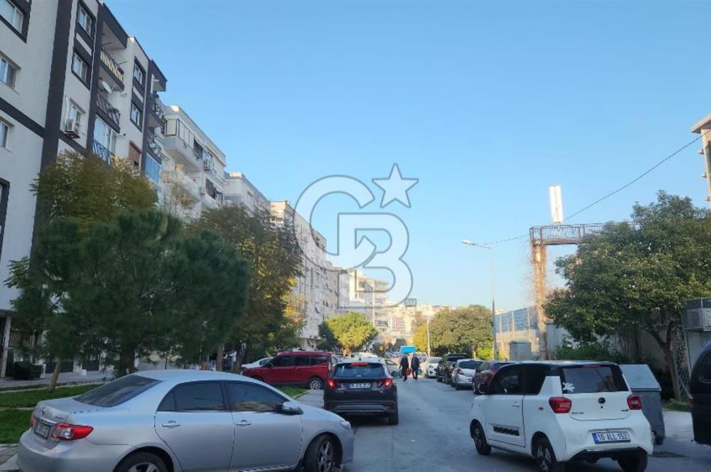 NALDÖKEN İZBAN YANINDA, KAPALI MUTFAKLI, YATIRIMLIK SATILIK 1+1