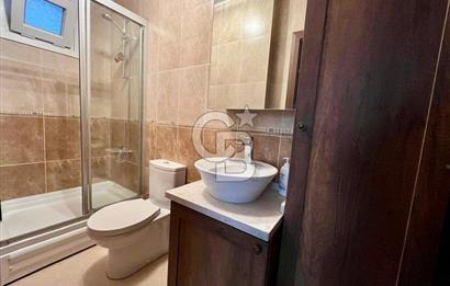 Caddebostan plaj yönünde içi yenilenmiş yatırımlık 4+1 daire