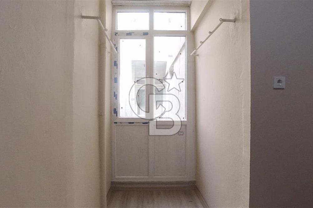 İzmir Konak Alsancak Gar Konumlu Kiralık 2+1 85 m² Daire