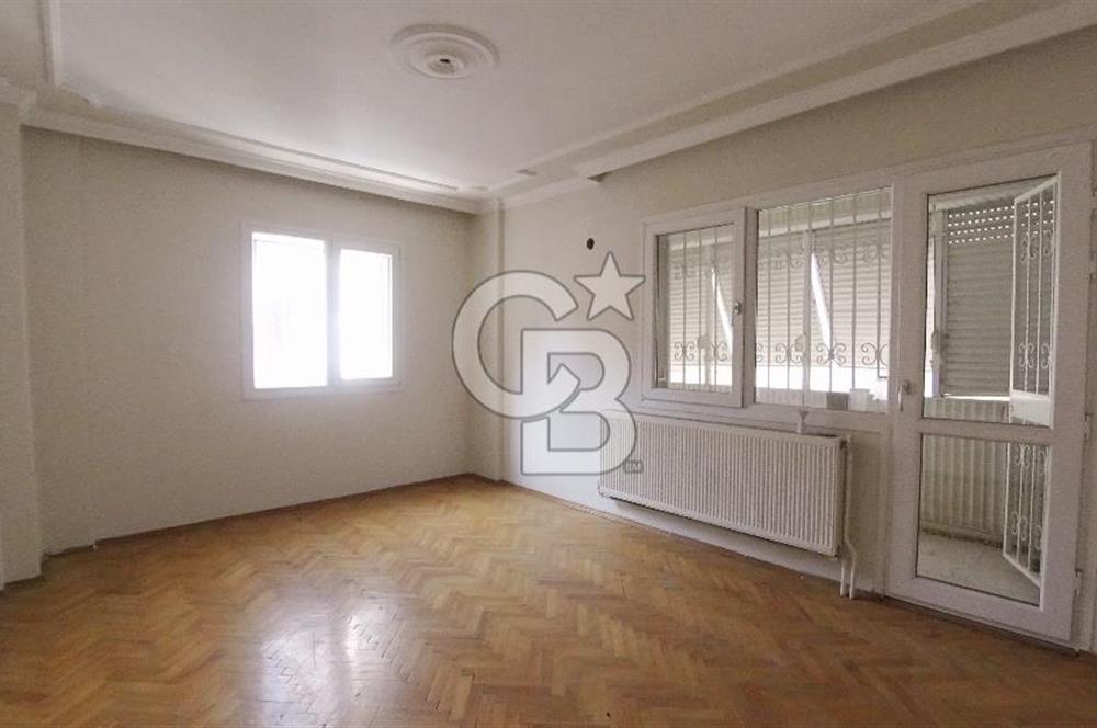 İzmir Buca Menderes Merkezi Lokasyon Kiralık 4+1 222 m² Daire