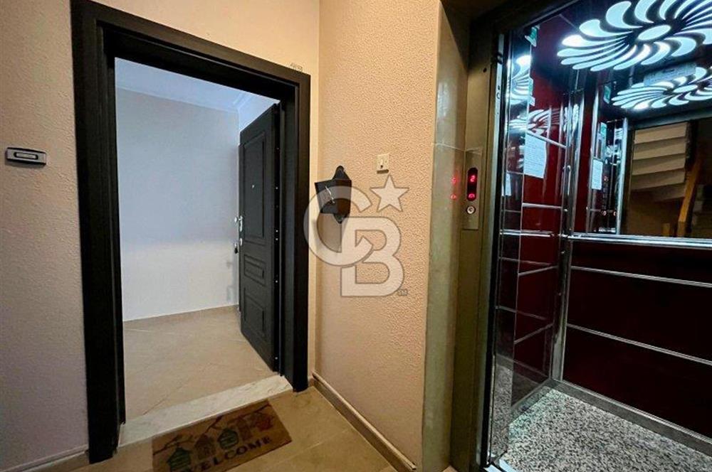 Caddebostan plaj yönünde içi yenilenmiş yatırımlık 4+1 daire