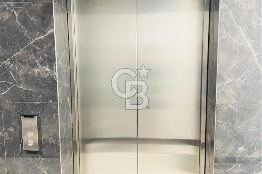 AVRUPARK HAYAT SİTESİNDE SATILIK LÜKS 2+1 DAİRE