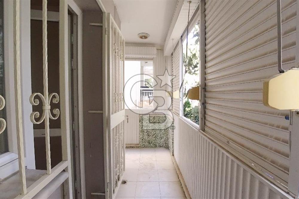 İzmir Buca Menderes Merkezi Lokasyon Kiralık 4+1 222 m² Daire