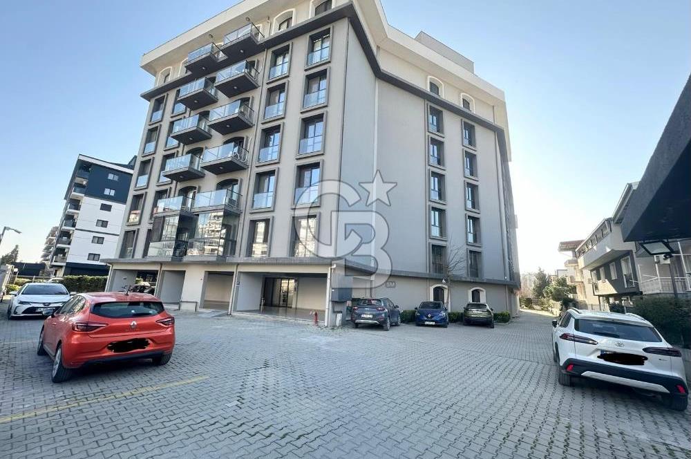 Çiğli Balatçıkda Site İçerisinde Havuz Cepheli 2+1 Kiralık Daire