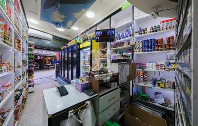 Fırsat Devren Kiralık Dükkan Beşiktaş Çarşı Kartal Heykeline 40m