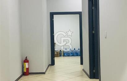 GOP VEDAT DOLAY CADDESİNDE KURUMSAL KİRACILI SATILIK MAĞAZA