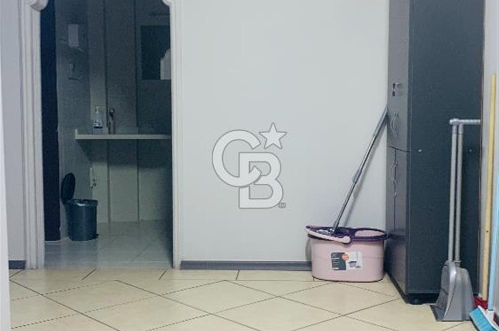 GOP VEDAT DOLAY CADDESİNDE KURUMSAL KİRACILI SATILIK MAĞAZA