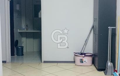 GOP VEDAT DOLAY CADDESİNDE KURUMSAL KİRACILI SATILIK MAĞAZA