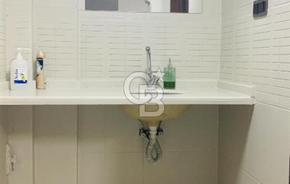 GOP VEDAT DOLAY CADDESİNDE KURUMSAL KİRACILI SATILIK MAĞAZA