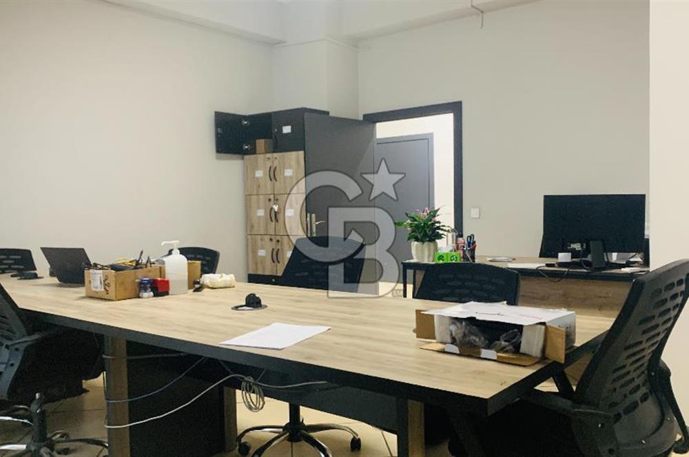 GOP VEDAT DOLAY CADDESİNDE KURUMSAL KİRACILI SATILIK MAĞAZA