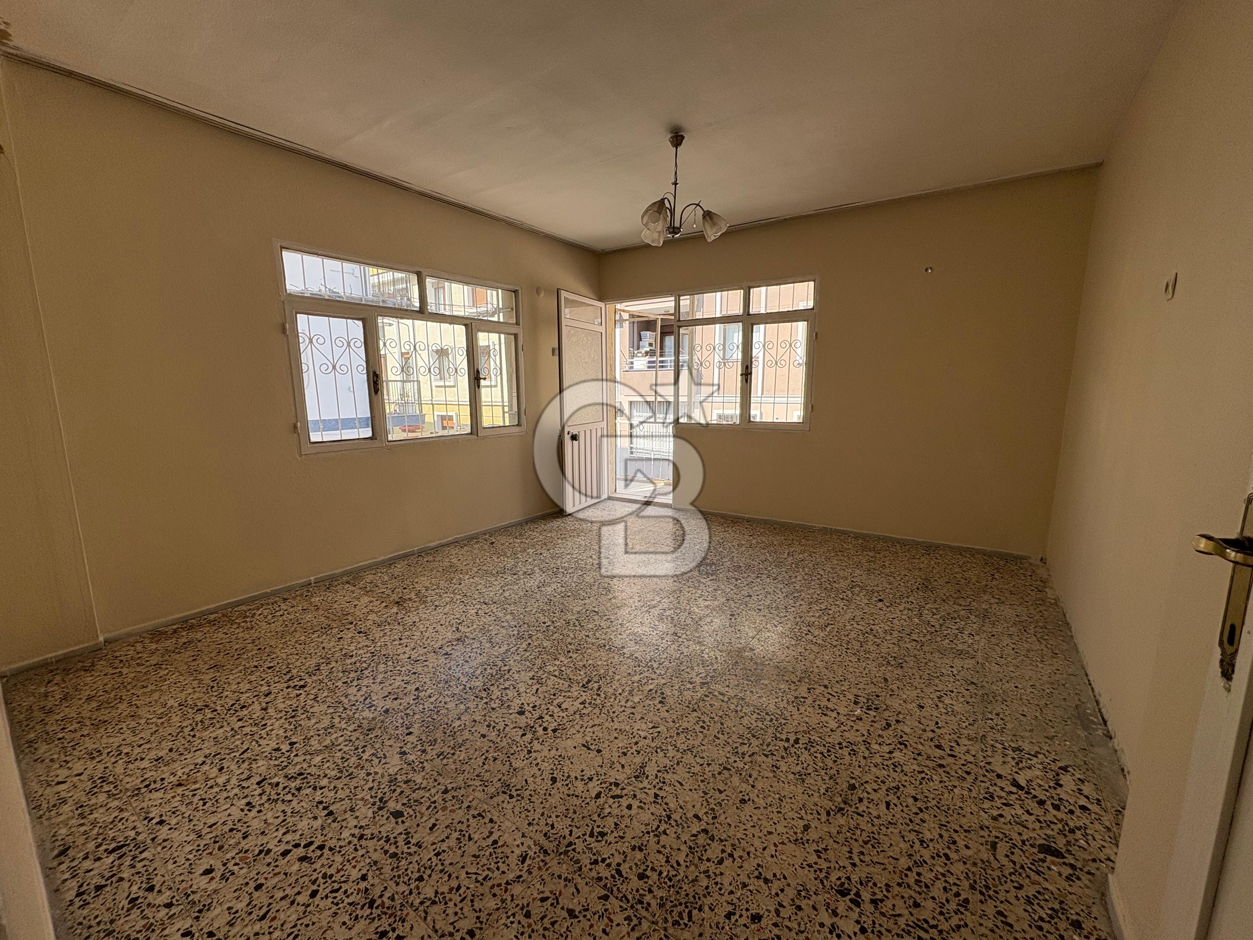 BAYRAKLI POSTACILARDA 2+1 KİRALIK DAİRE