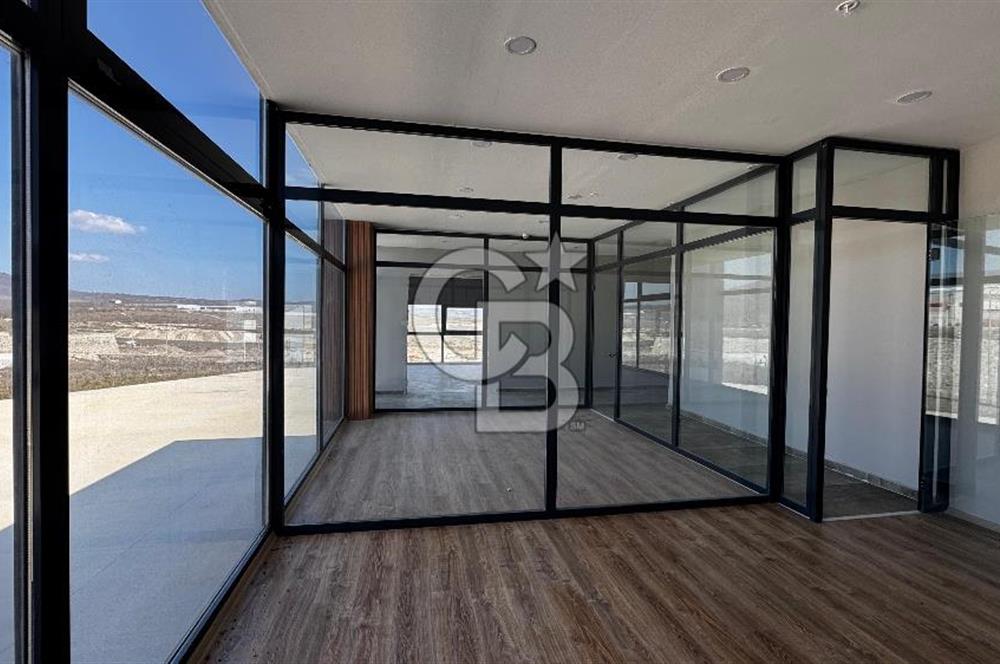 HAVZA OSB'DE SÜT VE GIDA SEKTÖRÜNE UYGUN 3300 M2 SATILIK FABRİKA