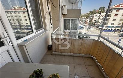 İZMİR KARŞIYAKA SOGUKKUYU 2+1 SATILIK DAİRE KAPALI MUTFAK