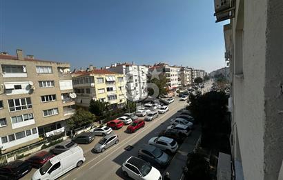 İZMİR KARŞIYAKA SOGUKKUYU 2+1 SATILIK DAİRE KAPALI MUTFAK