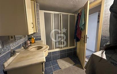 İZMİR KARŞIYAKA SOGUKKUYU 2+1 SATILIK DAİRE KAPALI MUTFAK