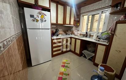 İZMİR KARŞIYAKA SOGUKKUYU 2+1 SATILIK DAİRE KAPALI MUTFAK
