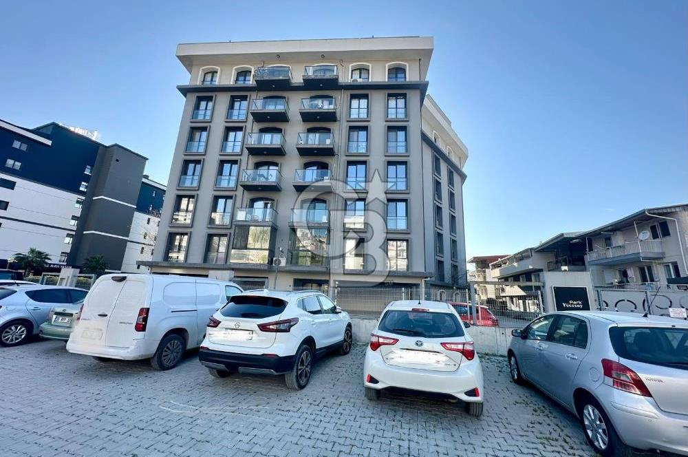 Çiğli Balatçıkda Site İçerisinde Havuz Cepheli 2+1 Kiralık Daire